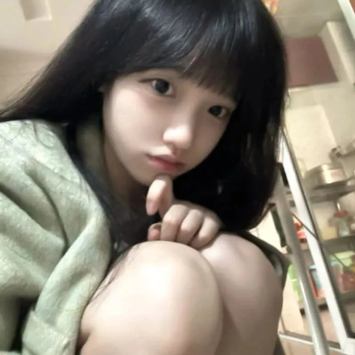 绿野红鸾